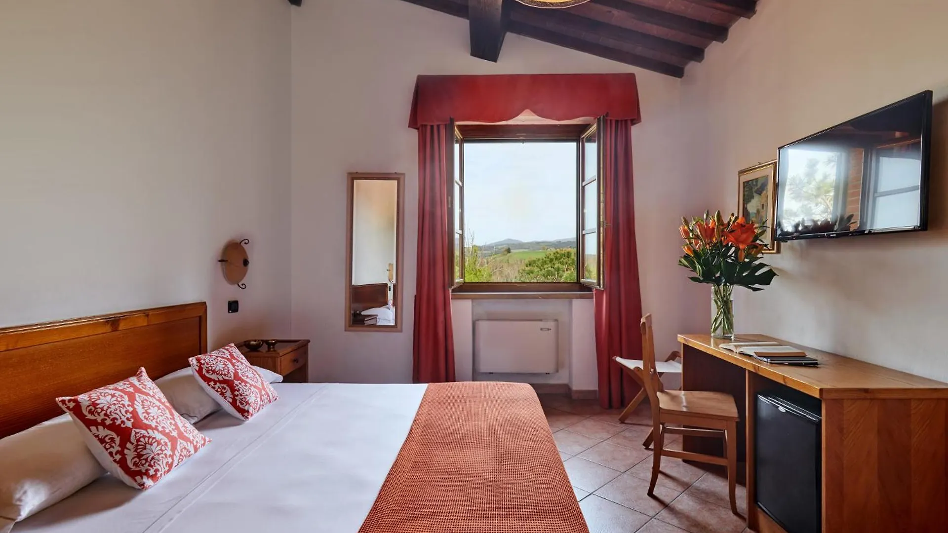 Relais Belvedere Montecatini Val di Cecina 4*,