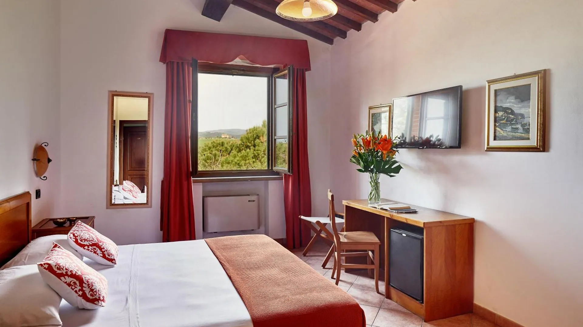 Relais Belvedere Montecatini Val di Cecina 4*,
